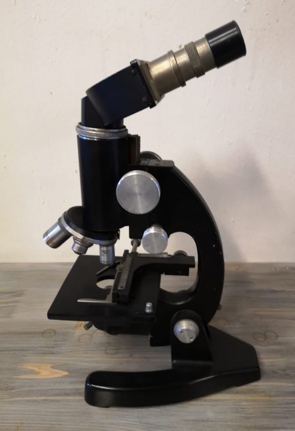 Microscopio NACHET