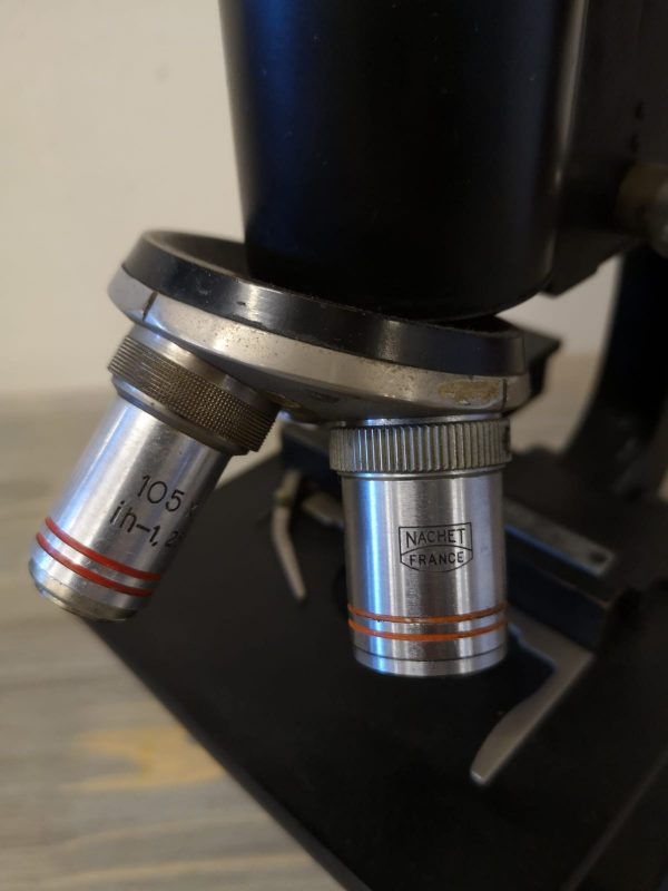 Microscopio NACHET