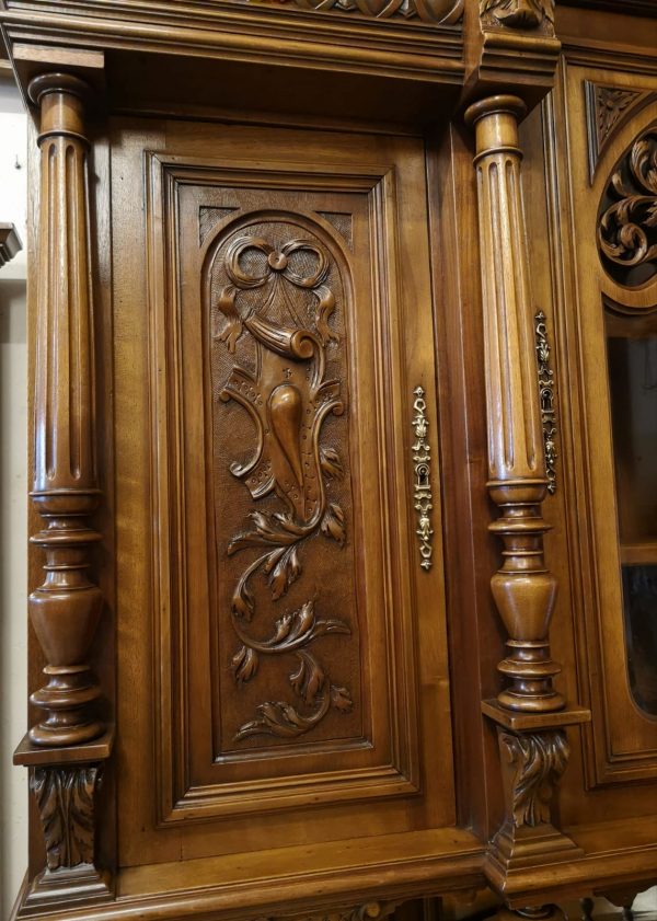 Aparador en madera de Nogal ff S XIX - pp S XX-5