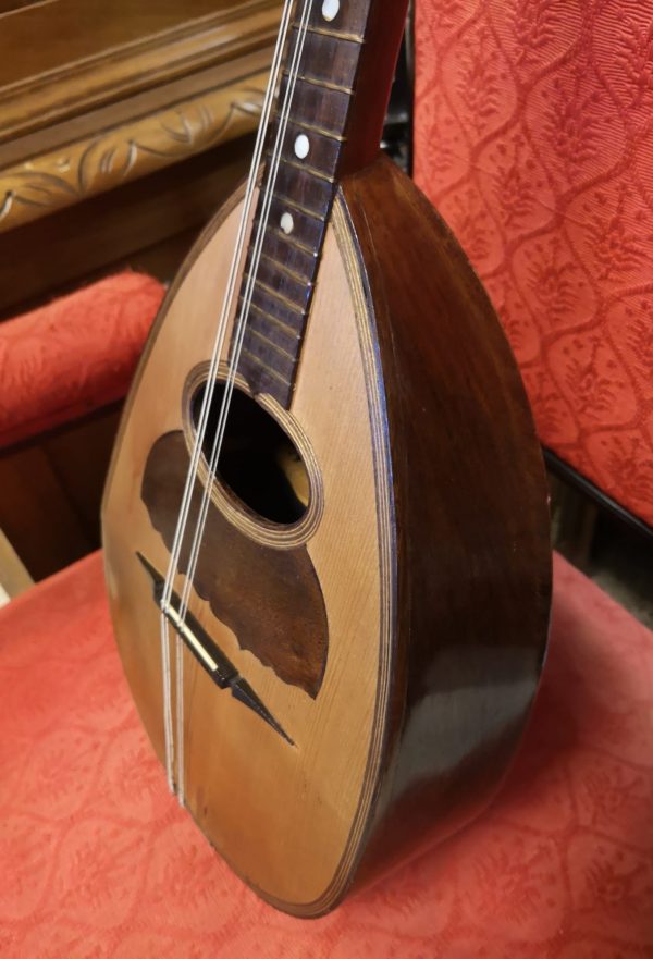 Mandolina antigua4