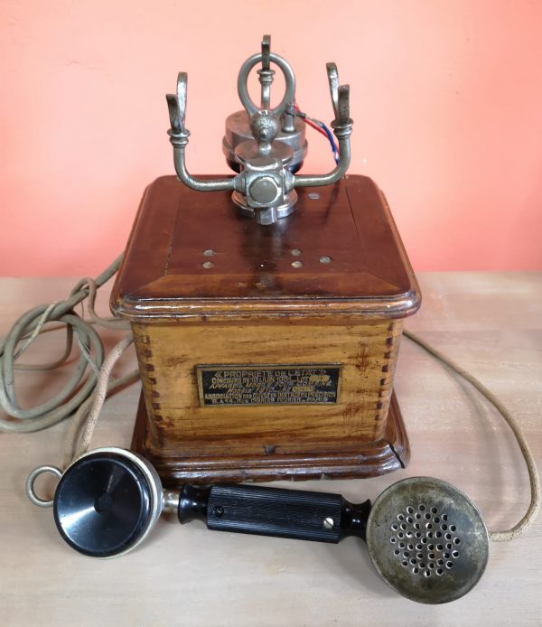 Teléfono modelo 1910-3