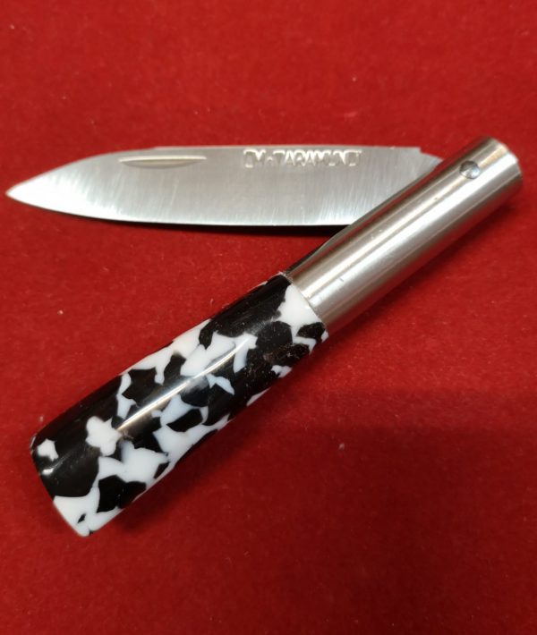 Navaja CM metraquilato blanco-negro