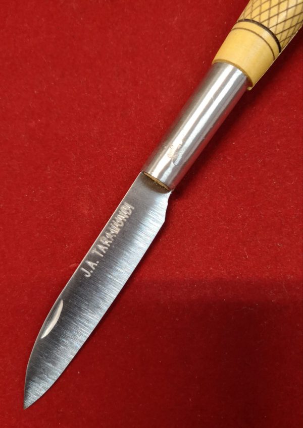 Navaja J. A. Boj Cruzadillo espiga