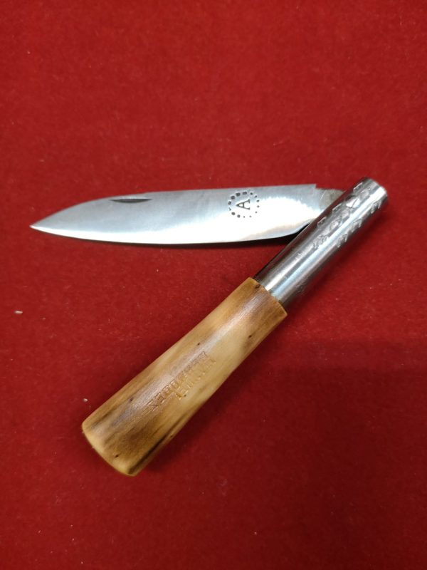Navaja J. L. Bermúdez quemada punta recta 8-9 cm1