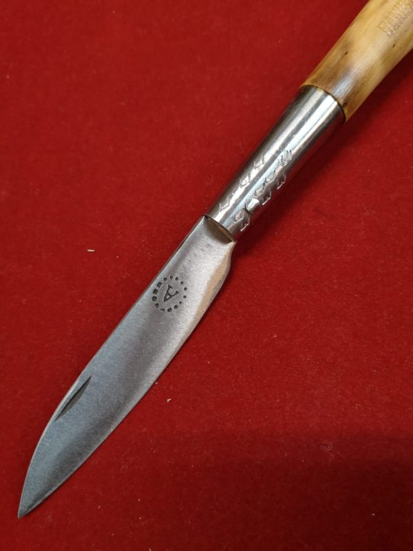 Navaja J. L. Bermúdez quemada punta recta 8-9 cm4