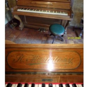 Antigüedades Ángel - Piano antiguo