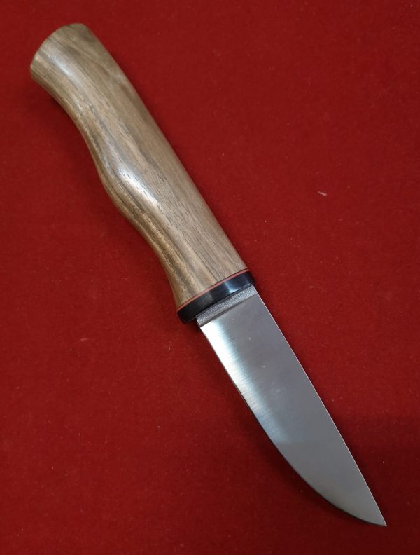 Cuchillo de Monte CQ Ergonómico Nogal con funda2