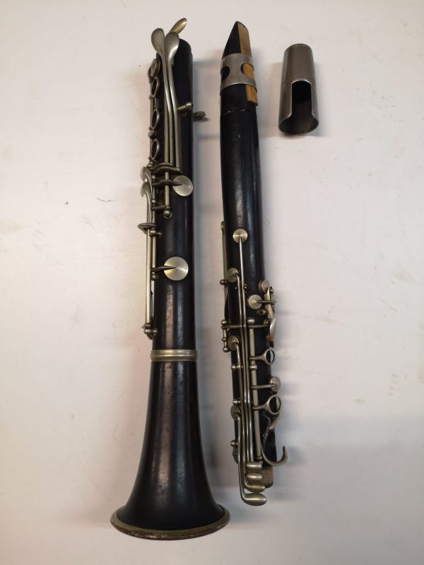 Clarinete antiguo en madera de Ébano1