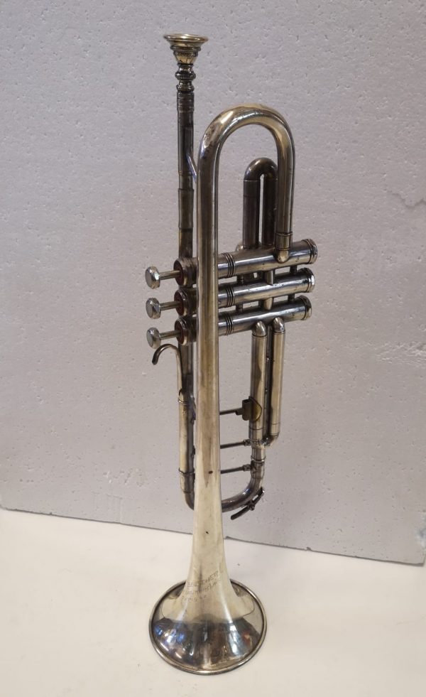 Trompeta antigua Paul Beuscher1