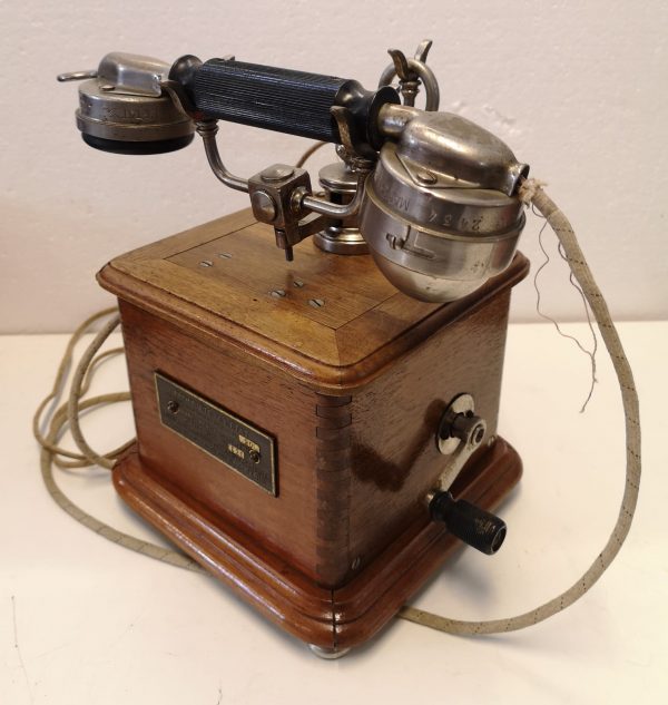 Teléfono modelo 1910