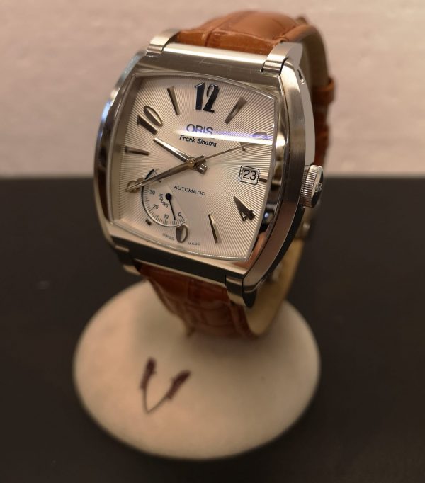 ORIS Frank Sinatra Power Reserve10