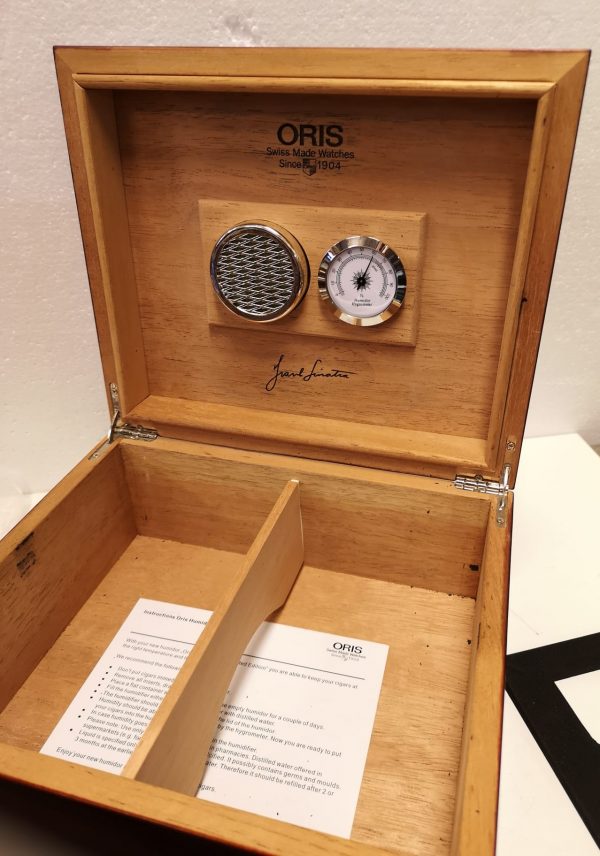 ORIS Frank Sinatra Power Reserve9